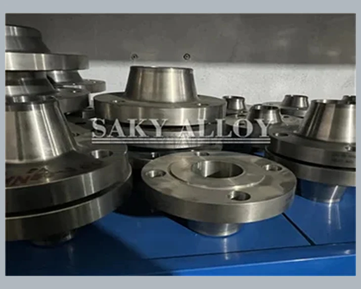 Mixed titanium weld neck and slip-on flanges in stock